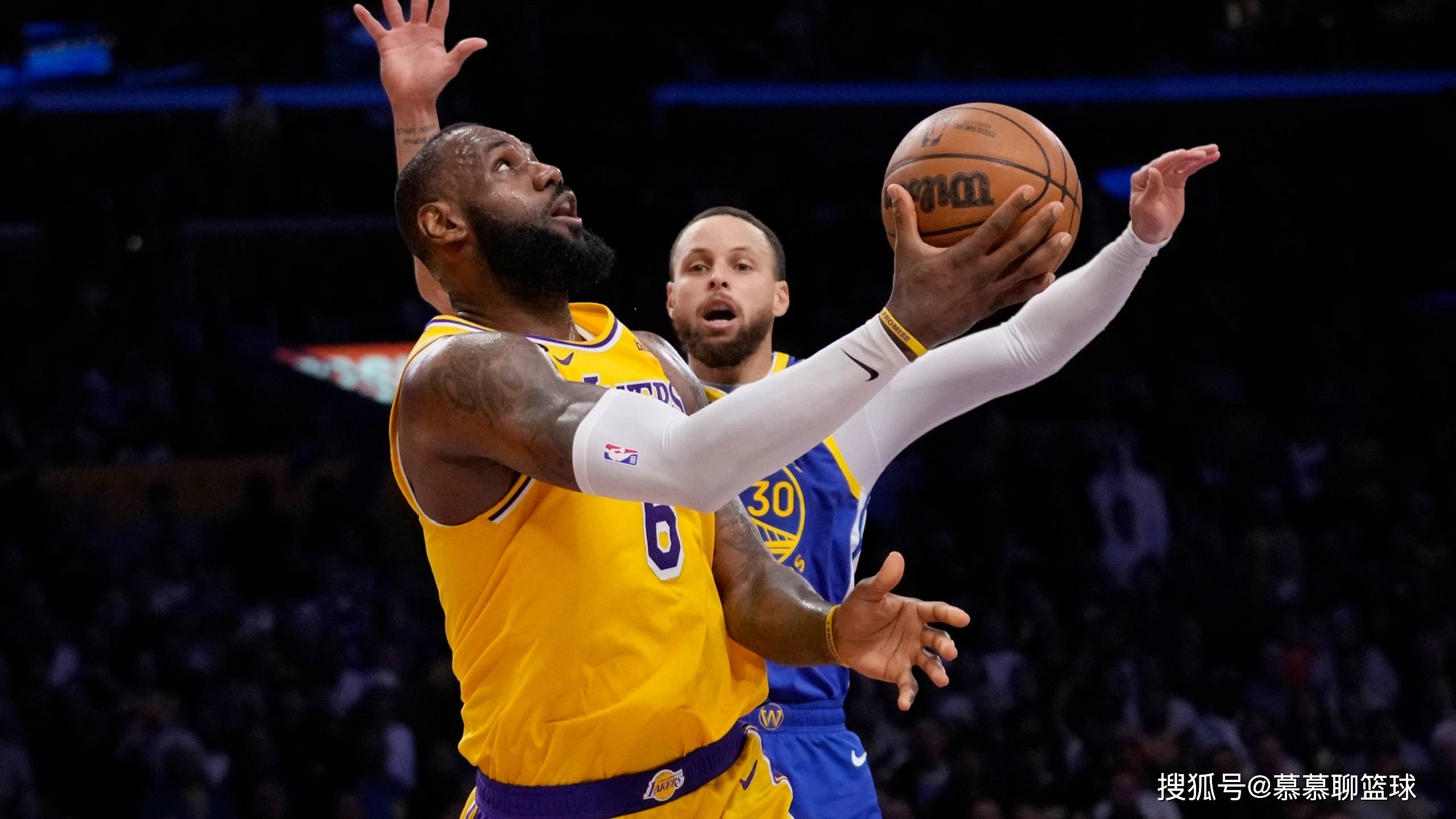 爱游戏官网-关于勒沃库森围绕法甲遗憾出局AC米兰今晨遗憾出局，詹姆斯关键节点连败看傻球迷的信息