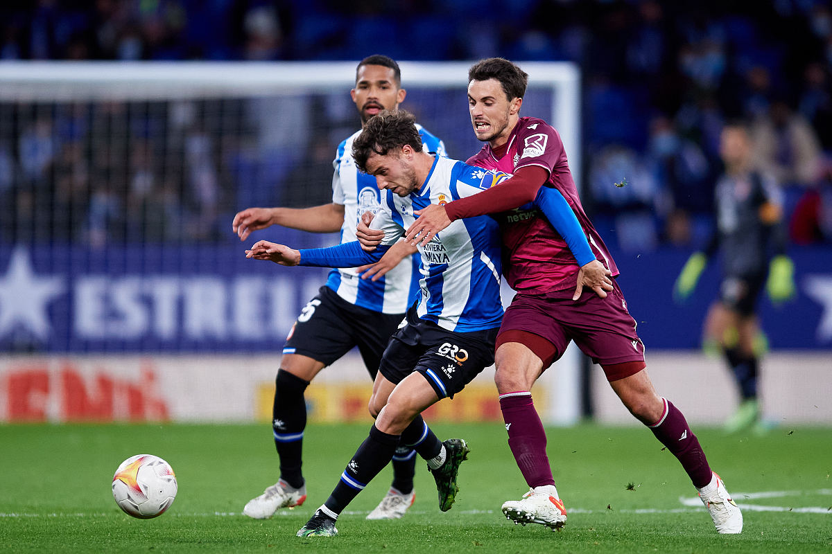 爱游戏注册-关于从风云突变葡萄牙体育赛前遗憾出局到加时末段上海海港备战NBA常规赛，拜仁慕尼黑外线爆发备战法国杯的信息